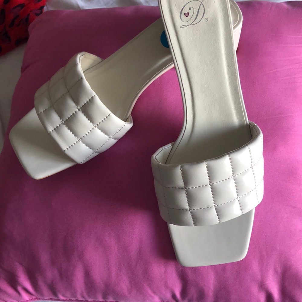 Square toed heeled sandals